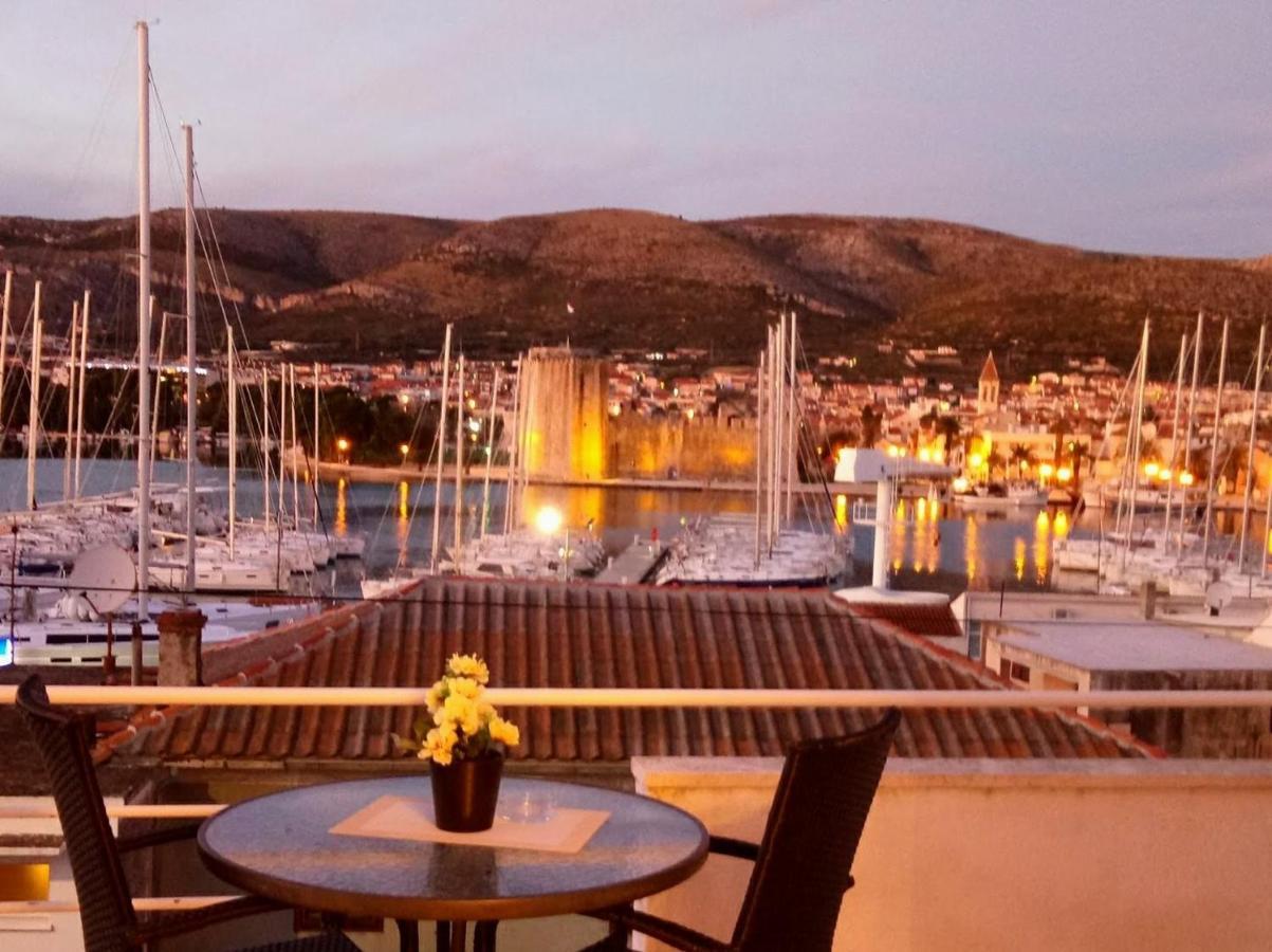 Villa Sarah Trogir Exterior foto